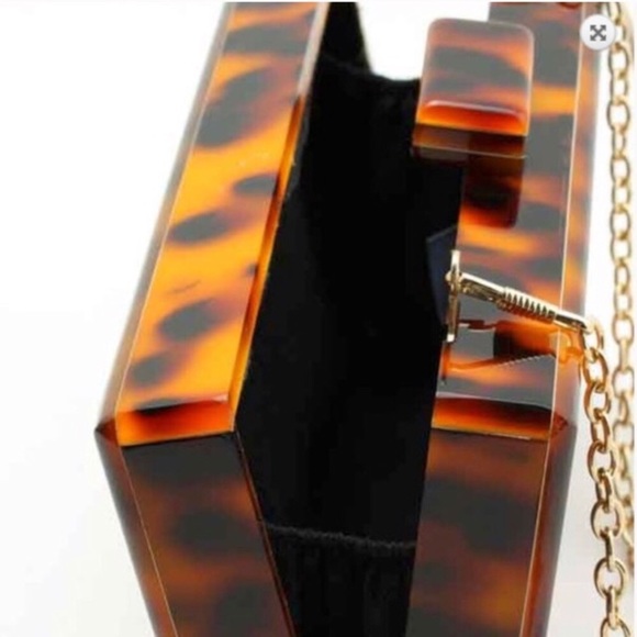 NEW!! Tortoise Shell “Stassi” Box Clutch - Picture 8 of 8